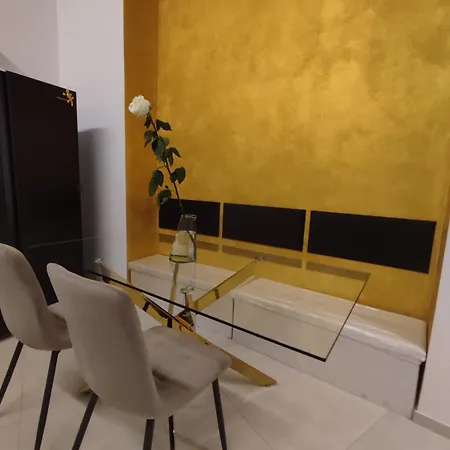 Poliedra Homestay szállás